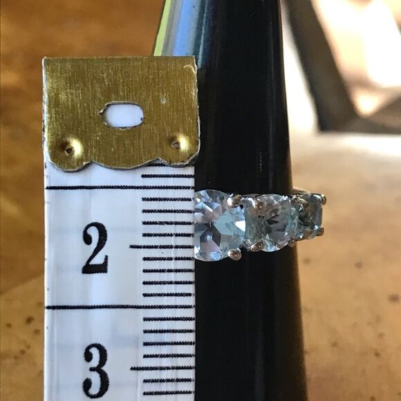 Natural Blue Topaz Sterling Silver Ring - Picture 4 of 8